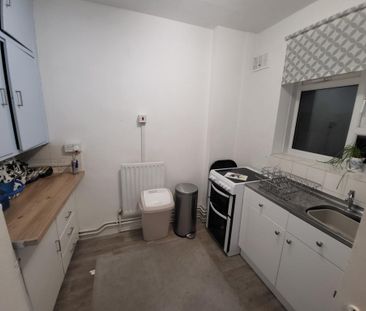 1 bedroom flat to rent - Photo 6