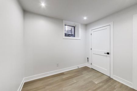 For Lease - 18 Springhurst Avenue Unit# 3, Toronto, Ontario - Photo 3