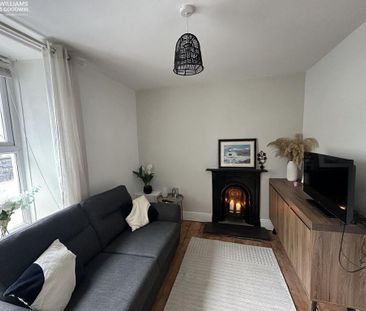 3 bedroom end of terrace house to rent - Photo 1