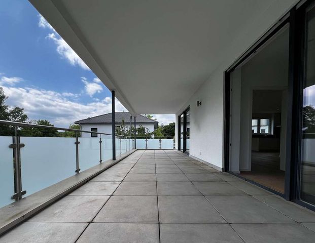 KL - Nord, Außergewöhnliche 3 ZKB, XXL Balkon, Garage, 2 Bäder, Einbauküche - Foto 1