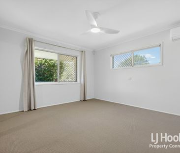 LARGE Renovated Home on Corner Block - Photo 3