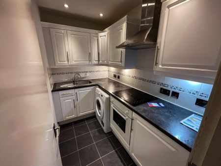 1 bedroom flat to rent - Photo 4