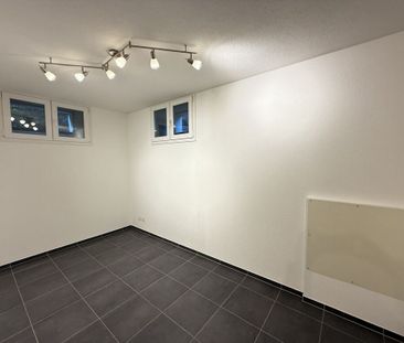 Close to the train station and shops - 3 months of net rent offered - Photo 1