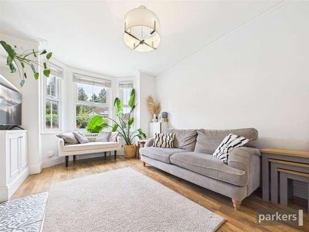 St. Peters Road, Reading, Berkshire, RG6 - Photo 2