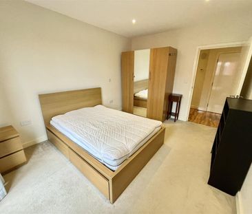 Imperial Drive, Harrow - Photo 3