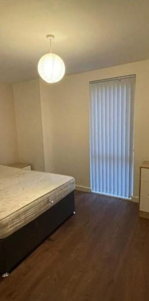 1 Bed Flat, Riverside Derwent St, M5 - Photo 1