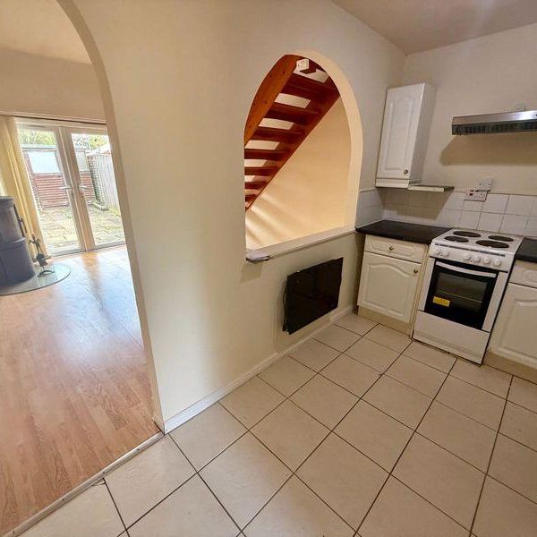 1 bedroom end of terrace house to rent - Photo 1