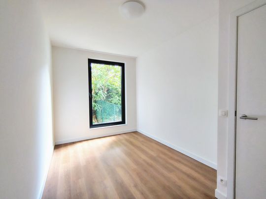 Rue Henri Evenepoel Straat, 1030, Schaarbeek - Photo 1