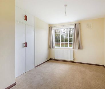 3 bedroom bungalow to rent - Photo 6