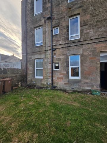 1 Bed Flat, Granton Road, EH5 - Photo 3