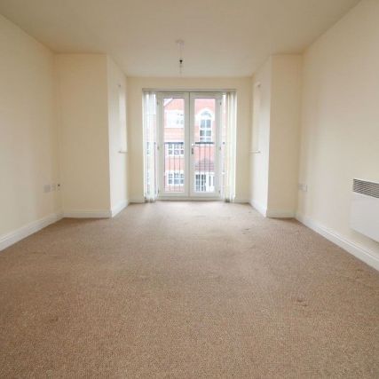 2 Bedroom Flat - Photo 1