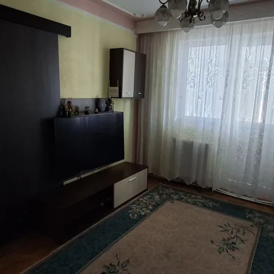 Inchiriez apartament 3camere SD rond 28 Alexandru cel Bun - Photo 1