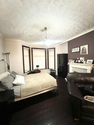 Studio to rent - Photo 5