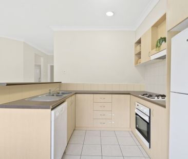 8 Hanwood Close, Delacombe - Photo 1