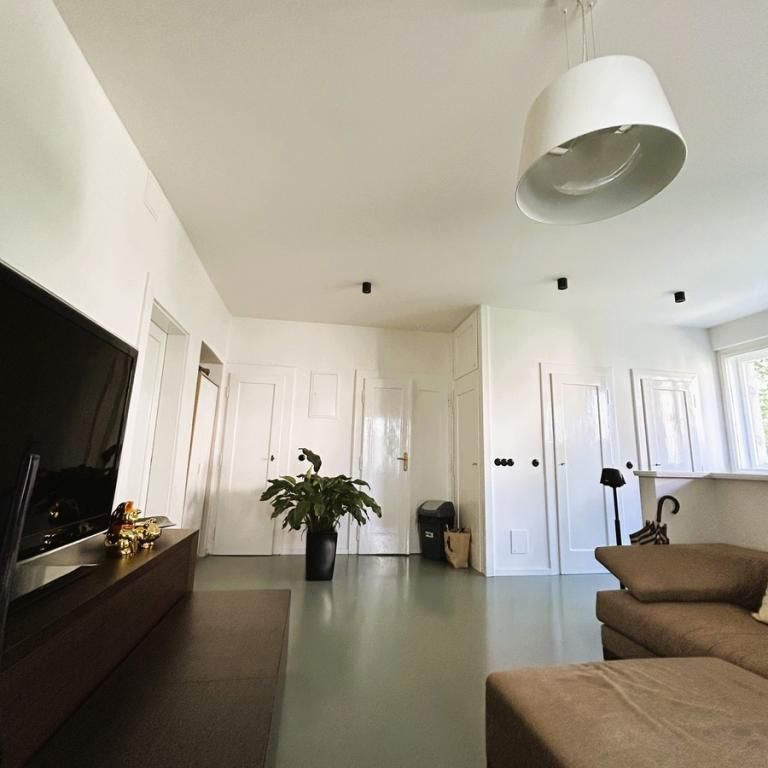 Pronájem bytu 2+kk 58 m2 - Fotografie 1