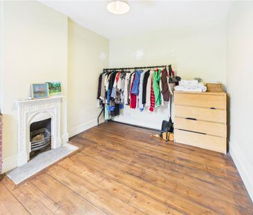 2 bedroom terraced house to rent - Photo 6