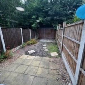 Handforth Lane, Runcorn - Photo 2