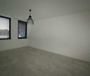 Appartement te huur: Dennenlaan 16-B 1161 CR Zwanenburg - Photo 2
