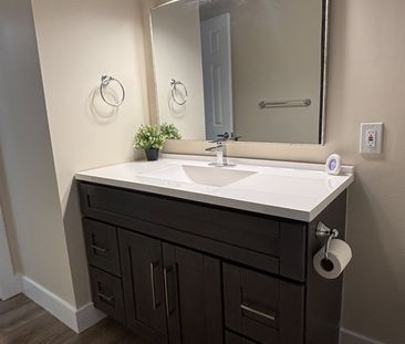 For Lease - 56 William Street, Orangeville, Ontario - Photo 6