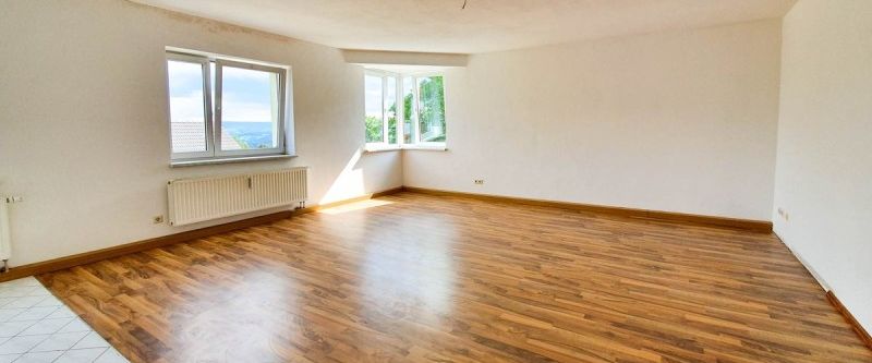 Geräumige 3-Raum-Wohnung in Beierfeld zu vermieten - Photo 1