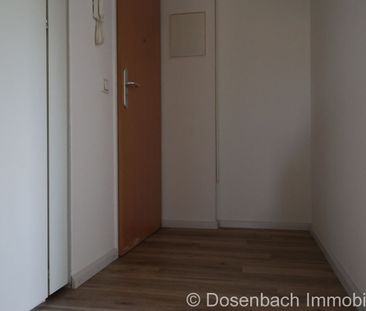 Frisch renovierte 3-Zimmer-Wohnung im 4. Obergeschoss mit Lift und ... - Photo 4