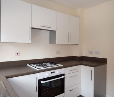 2 bedroom terraced house to rent - Photo 6