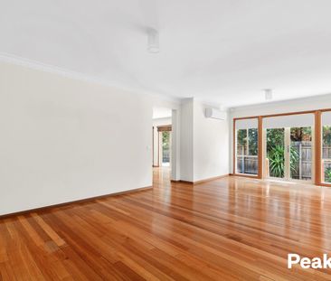 Perfect Position In The Heart Of Berwick - Photo 1