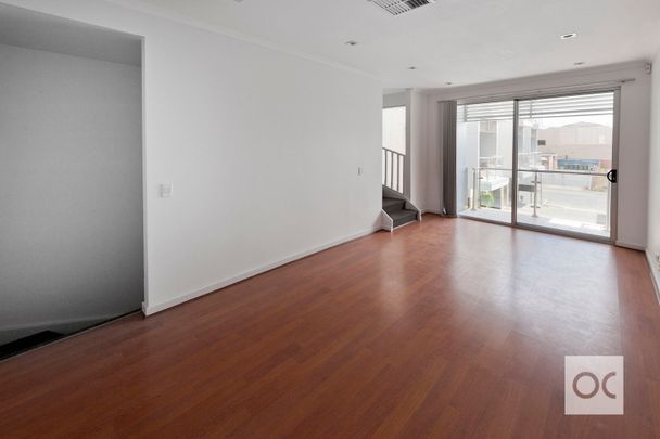 Unit 4/152 Gray Street - Photo 1