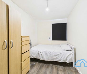 RM1 St. Pauls Way | Bow Common | London | E3 4AD - Photo 1