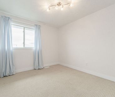 For Lease - 25 Davison Drive Unit# Upper, Guelph, Ontario - Photo 3