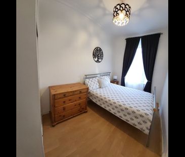 2 Bed Flat, Lamond Place, AB25 - Photo 3