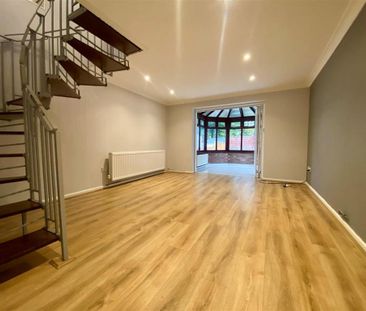 2 bedroom end of terrace house to rent - Photo 6