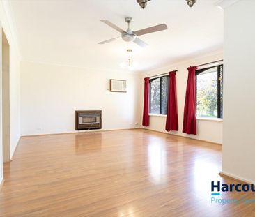 Spacious Home with Sunroom - Photo 4