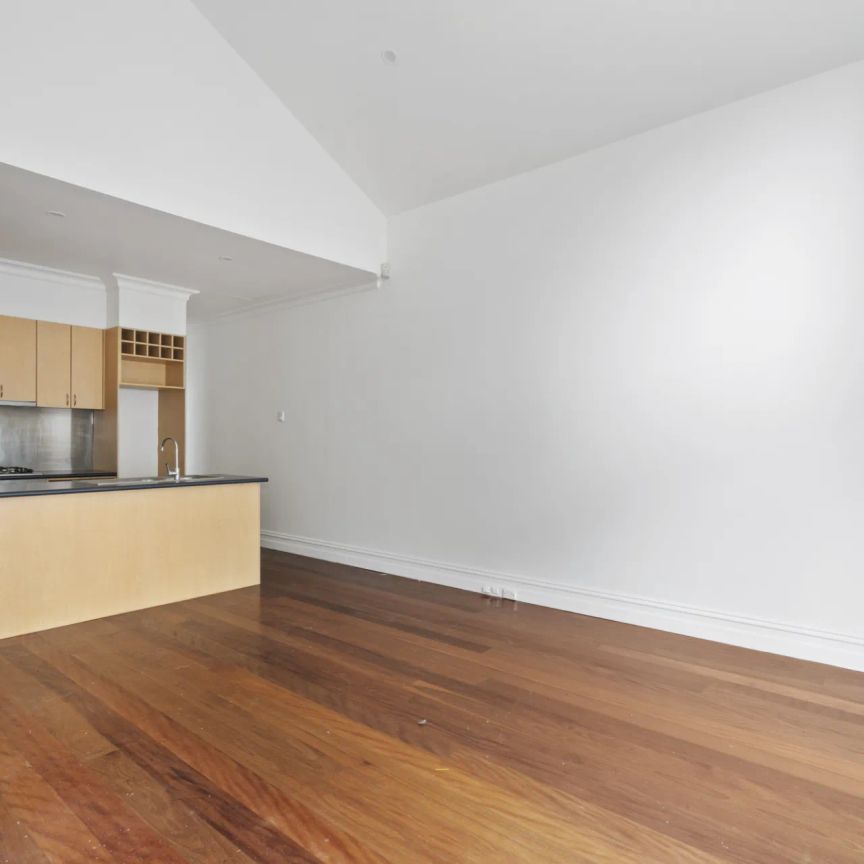 When Location Matters! - Photo 1