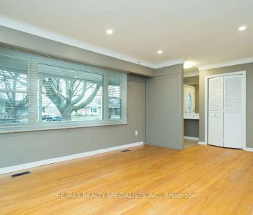 34 Royal Manor Drive #Main - Photo 1