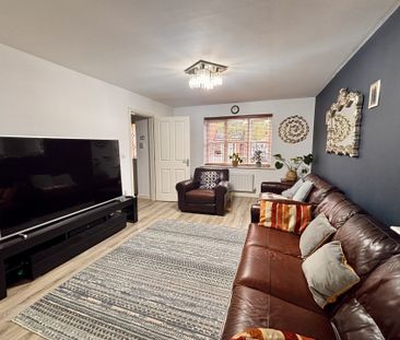 CobblestoneDrive, SWADLINCOTE - Photo 2