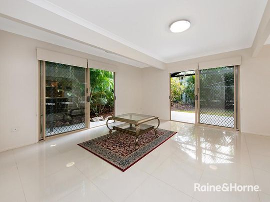 Huge 7-Bedroom Dual Living Home in the Heart of Toowong - Photo 1