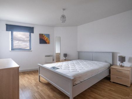 3 bedroom penthouse to rent - Photo 5