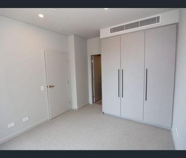 Luxury 2-Bedroom + Study with Window - Photo 1