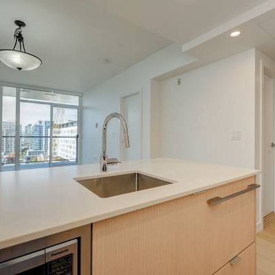 Brand New 1 bedroom Condo w/ parking at the Nest - Photo 3