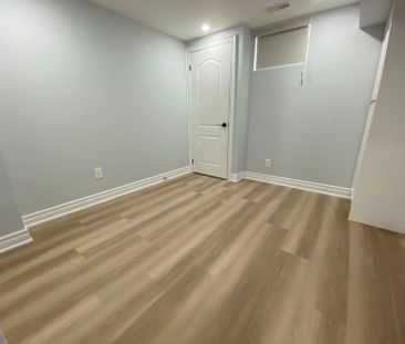 For Lease - 1186 Shadeland Drive Unit# Basement Room, Mississauga, ... - Photo 2