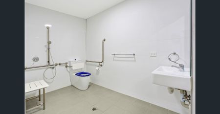 Near New Studio Apartment - Prime Location in Kingswood - Photo 2