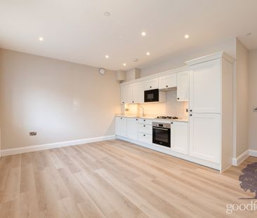 2 bedroom flat to rent, - Photo 2