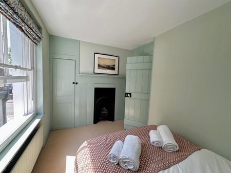 2 bedroom terraced house to rent - Photo 3