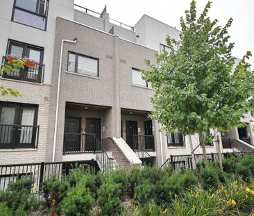 For Lease - #338 - 349 Wheat Boom Drive, Oakville, Ontario - Photo 1