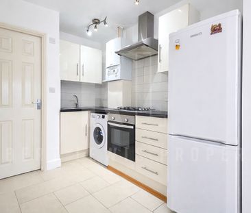 Modern Furnished Studio Flat – Moments from Finchley Central Statio... - Photo 3