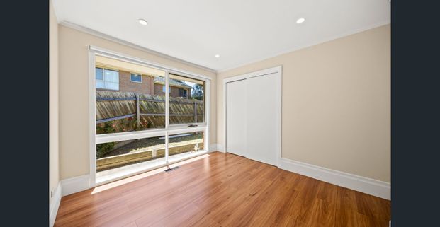 Contemporary Comfort and Low-Maintenance Living - Photo 1