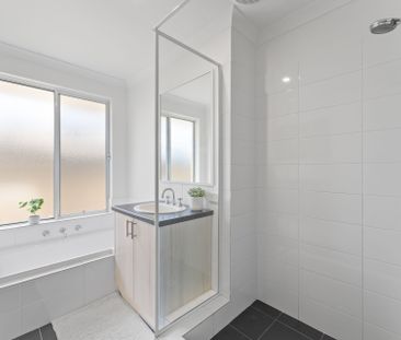 Four Bedroom Home in Baldivis - Photo 1