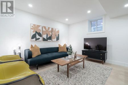 5389 KINDOS STREET - Photo 2