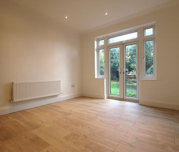 4 bedroom terraced house to rent - Photo 2